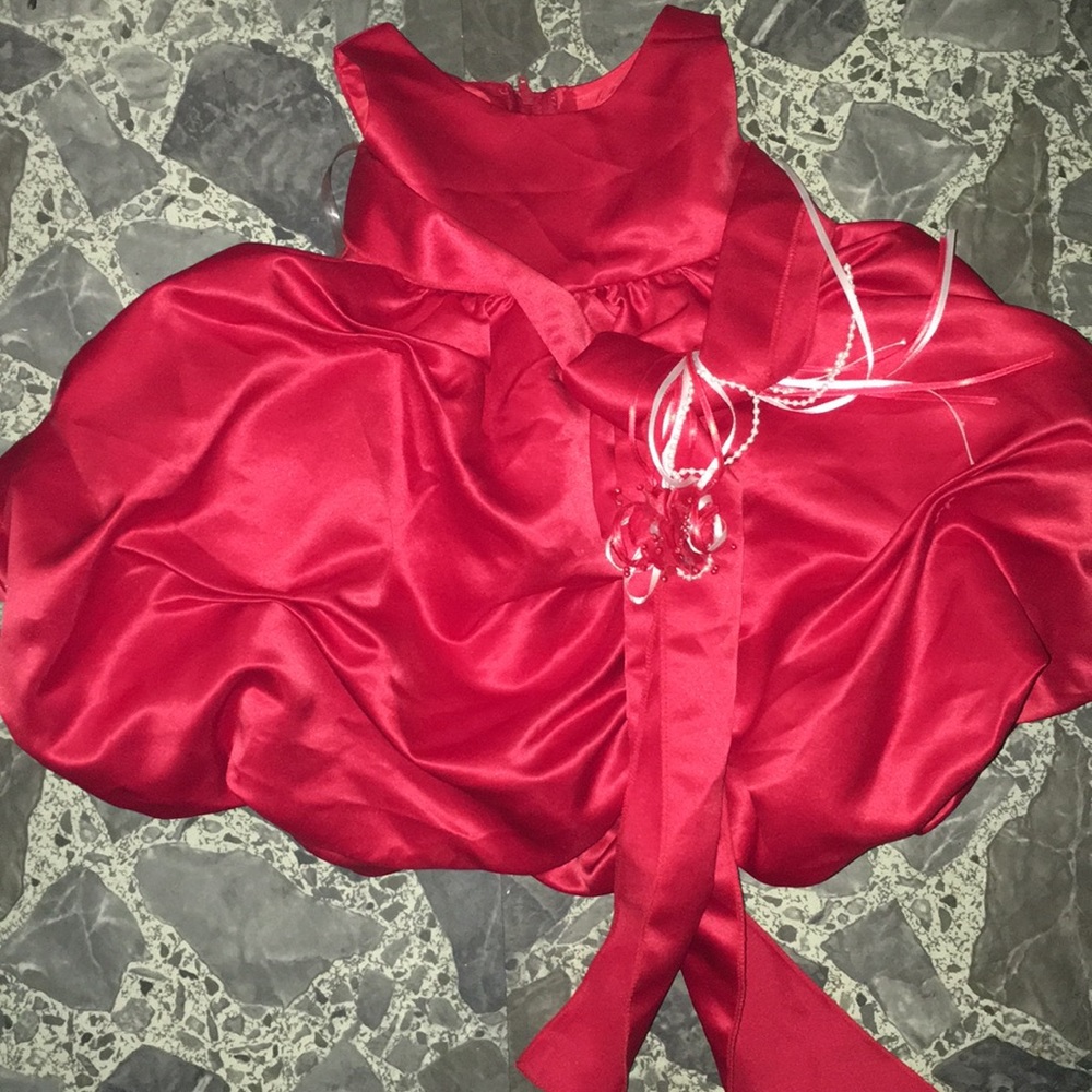 Baby red dress